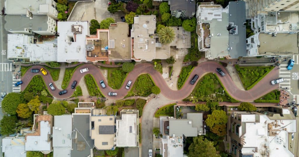 drone view of lombard crooked street
