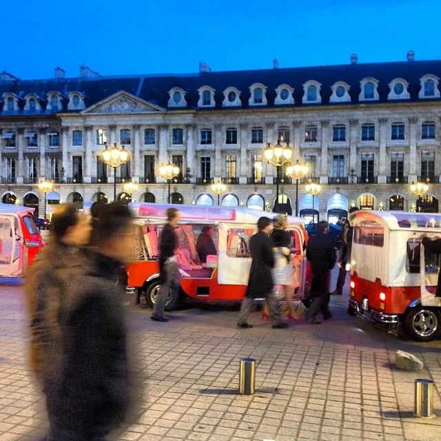 tuk tuk tour in Paris