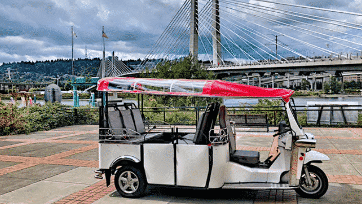 Discover one of the best tuk tuk tours in the world in Portland