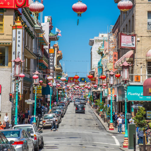 Tour Chinatown street in San Francisco