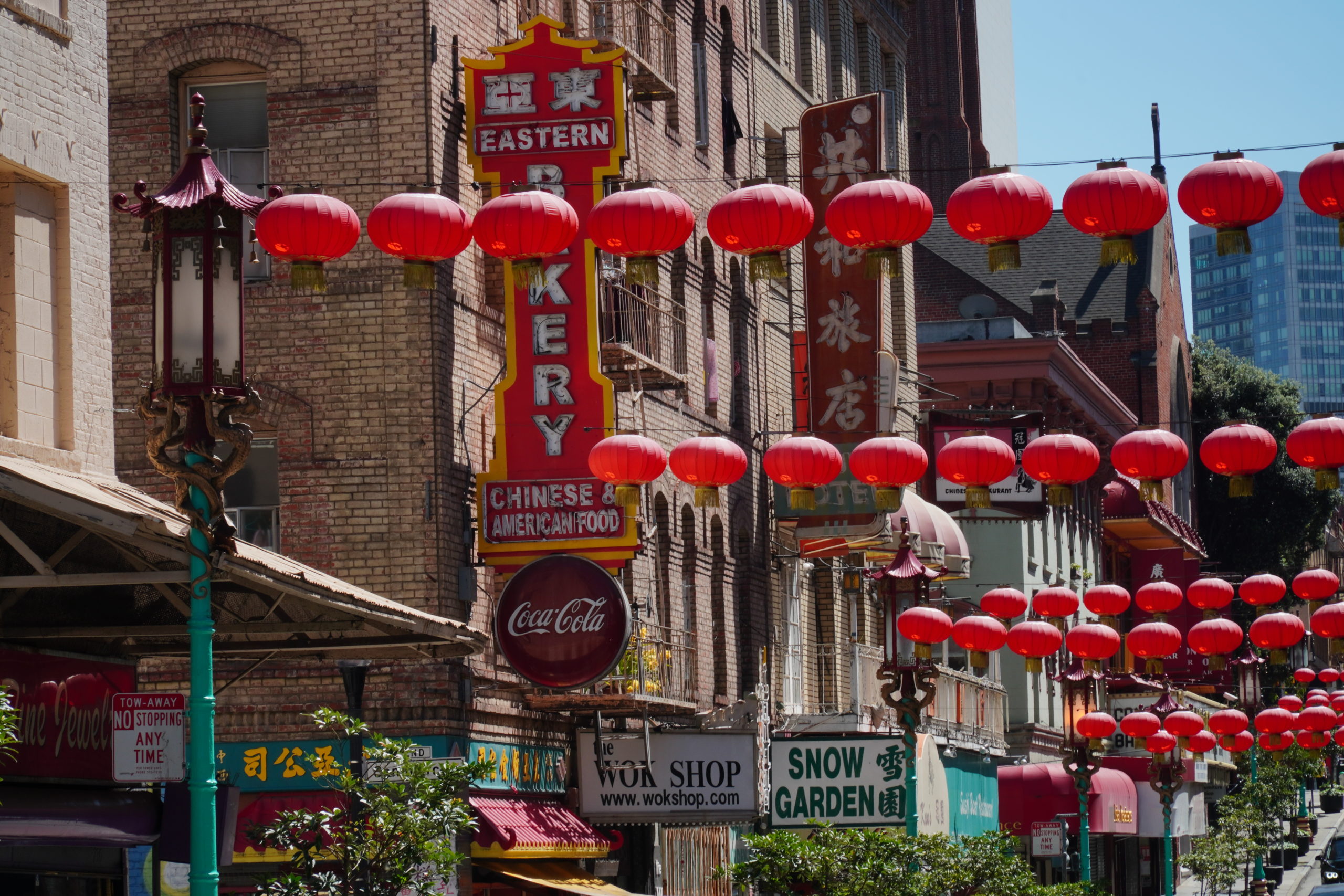 red lanterns in chinatown