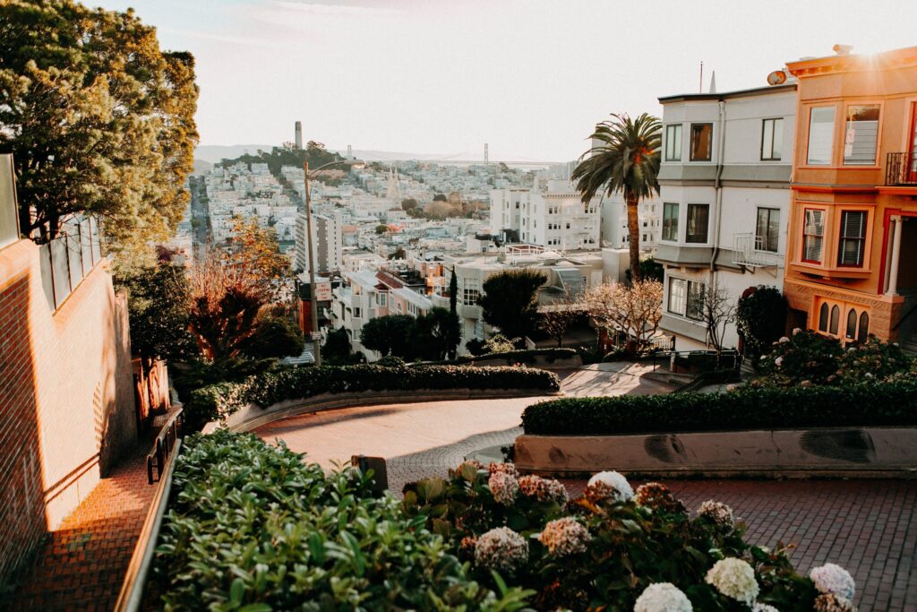 Lombard Street Architecture