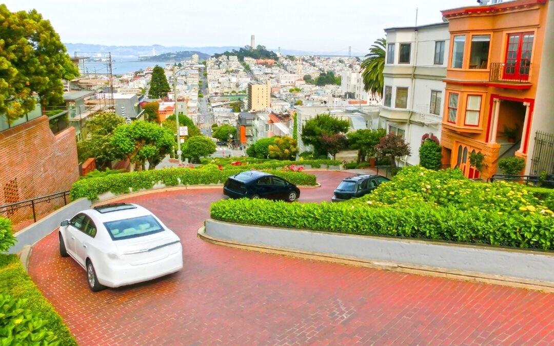 Lombard Street San Francisco: The Secrets of the Crooked Street
